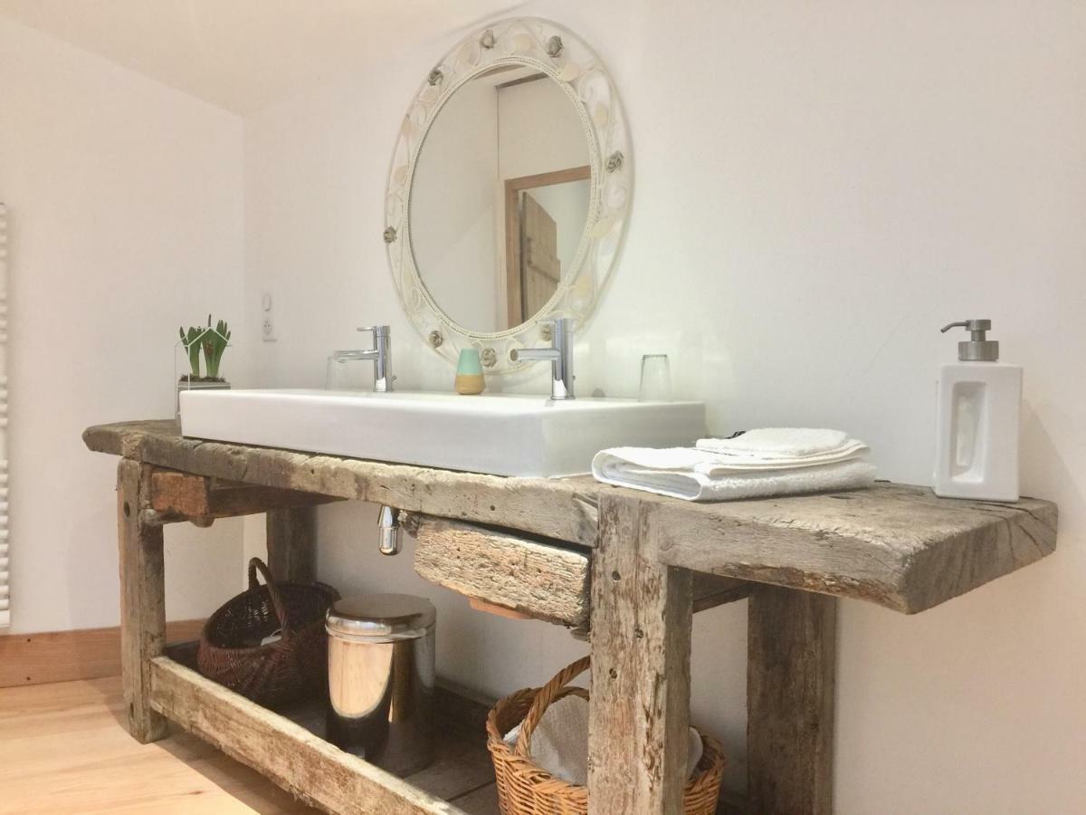 Magnificent Renovated Farmhouse - 10 Min A7 - Apartment Anneyron Ngoại thất bức ảnh